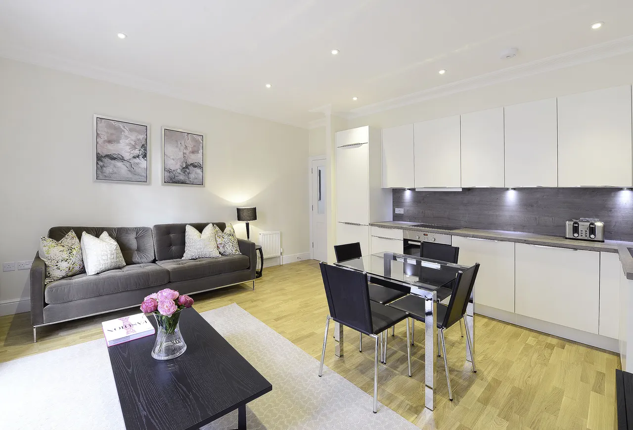 205a Hamlet Gardens, London, photo 10