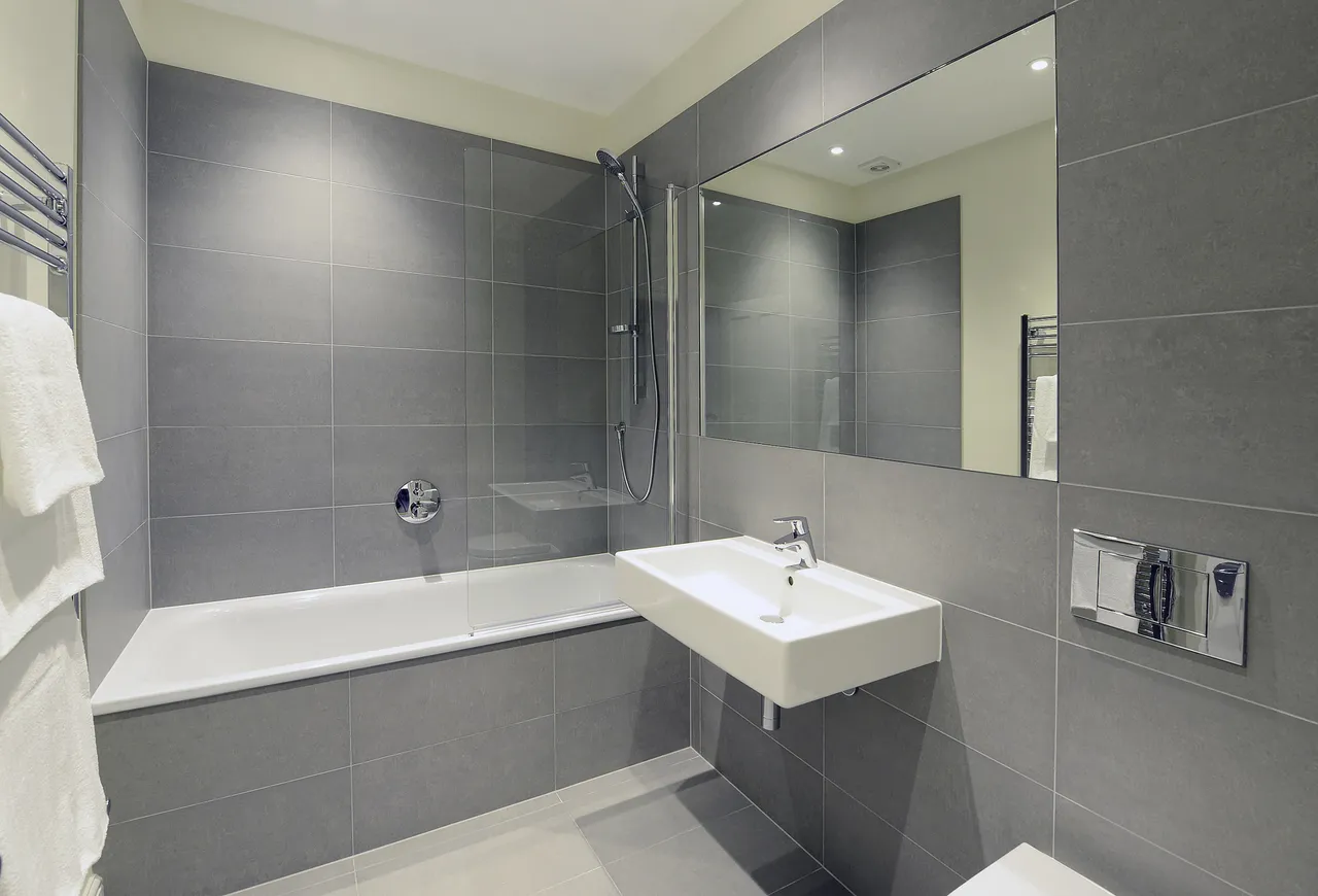 205a Hamlet Gardens, London, photo 7