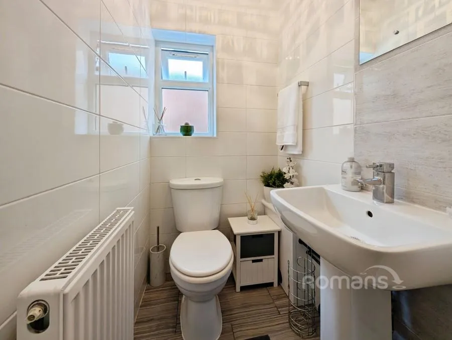 Beech Lane, Earley, RG6, photo 14