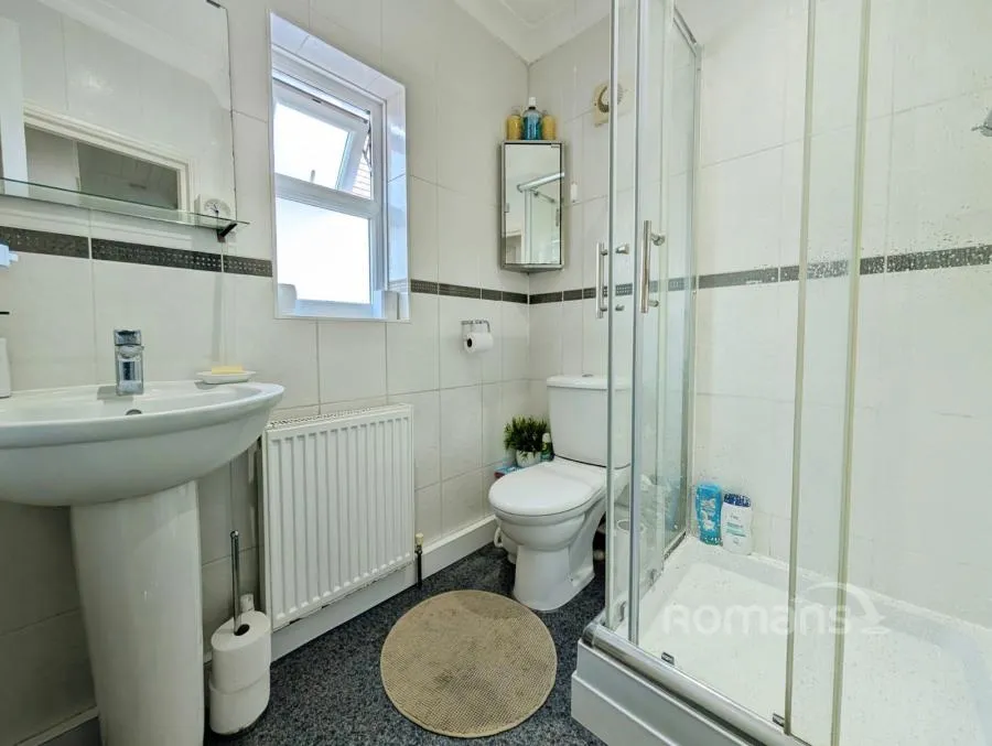Beech Lane, Earley, RG6, photo 10