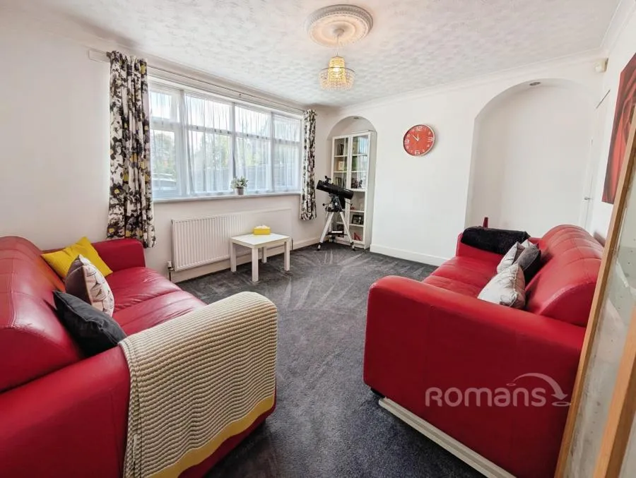 Beech Lane, Earley, RG6, photo 12
