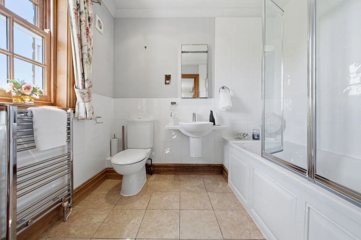 Hazelwood, Belper, DE56, photo 21