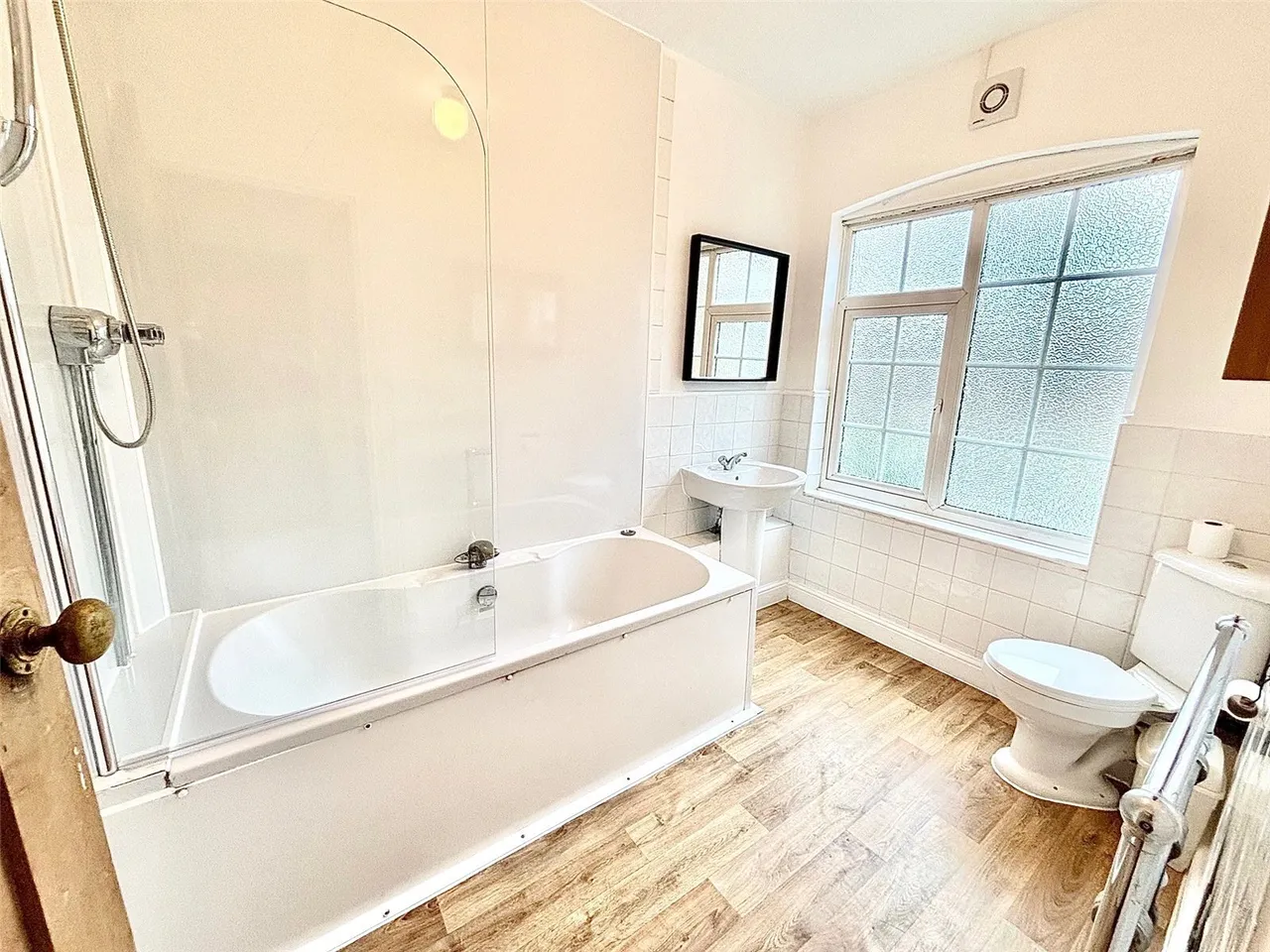 Lambourne Road, London, E11, photo 13