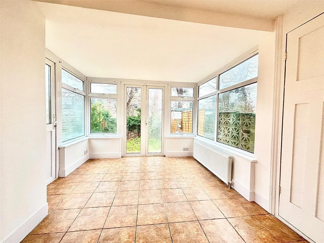 Lambourne Road, London, E11, photo 6
