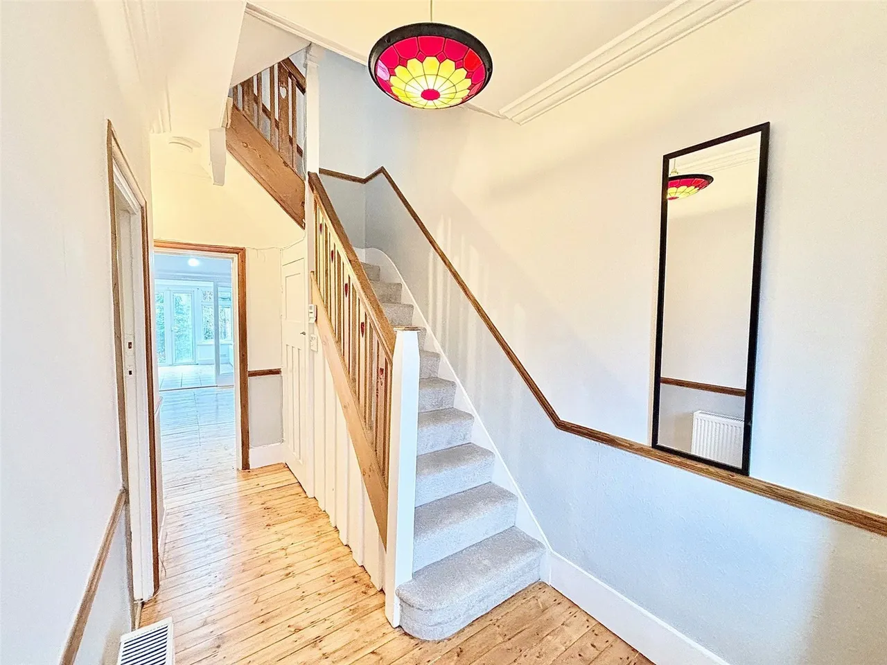 Lambourne Road, London, E11, photo 2