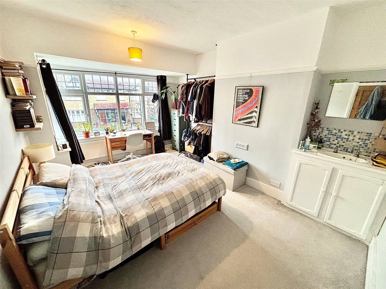 Lambourne Road, London, E11, photo 10