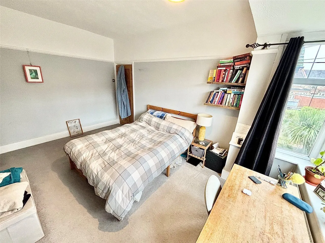 Lambourne Road, London, E11, photo 9