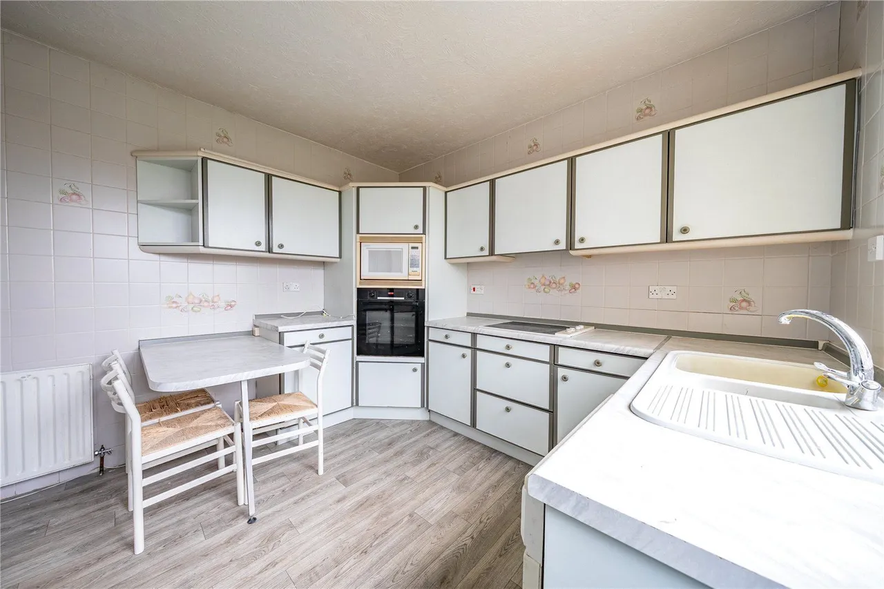 Sandmoor Mews, Leeds, LS17, photo 2
