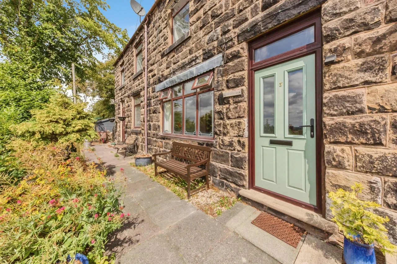 Top Heaths Row, Brown Edge, ST6, photo 34