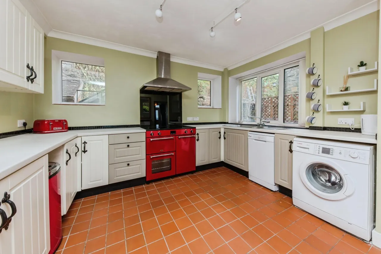 Top Heaths Row, Brown Edge, ST6, photo 8