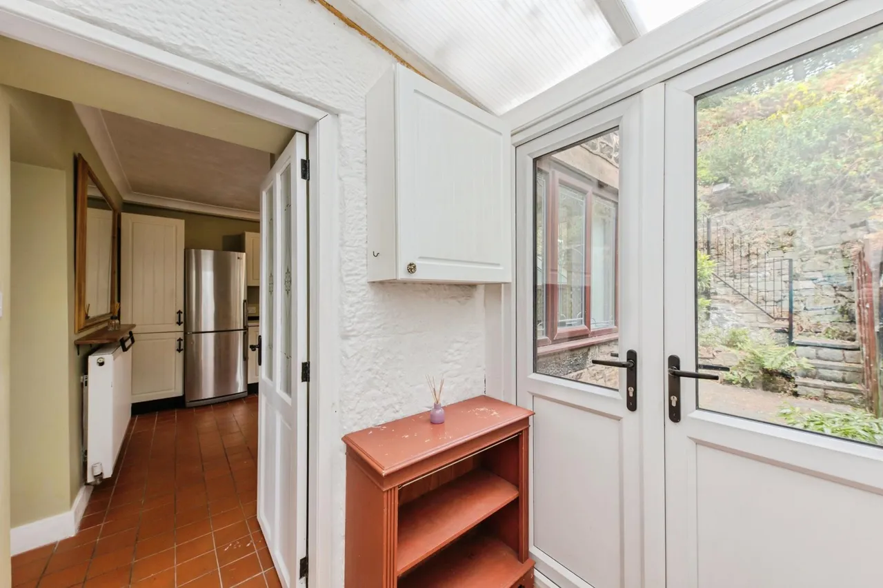 Top Heaths Row, Brown Edge, ST6, photo 12