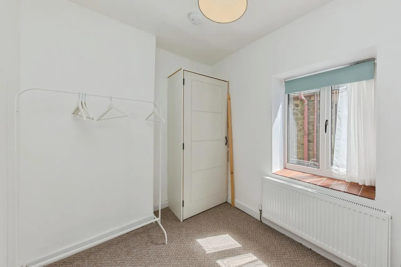 Top Heaths Row, Brown Edge, ST6, photo 23