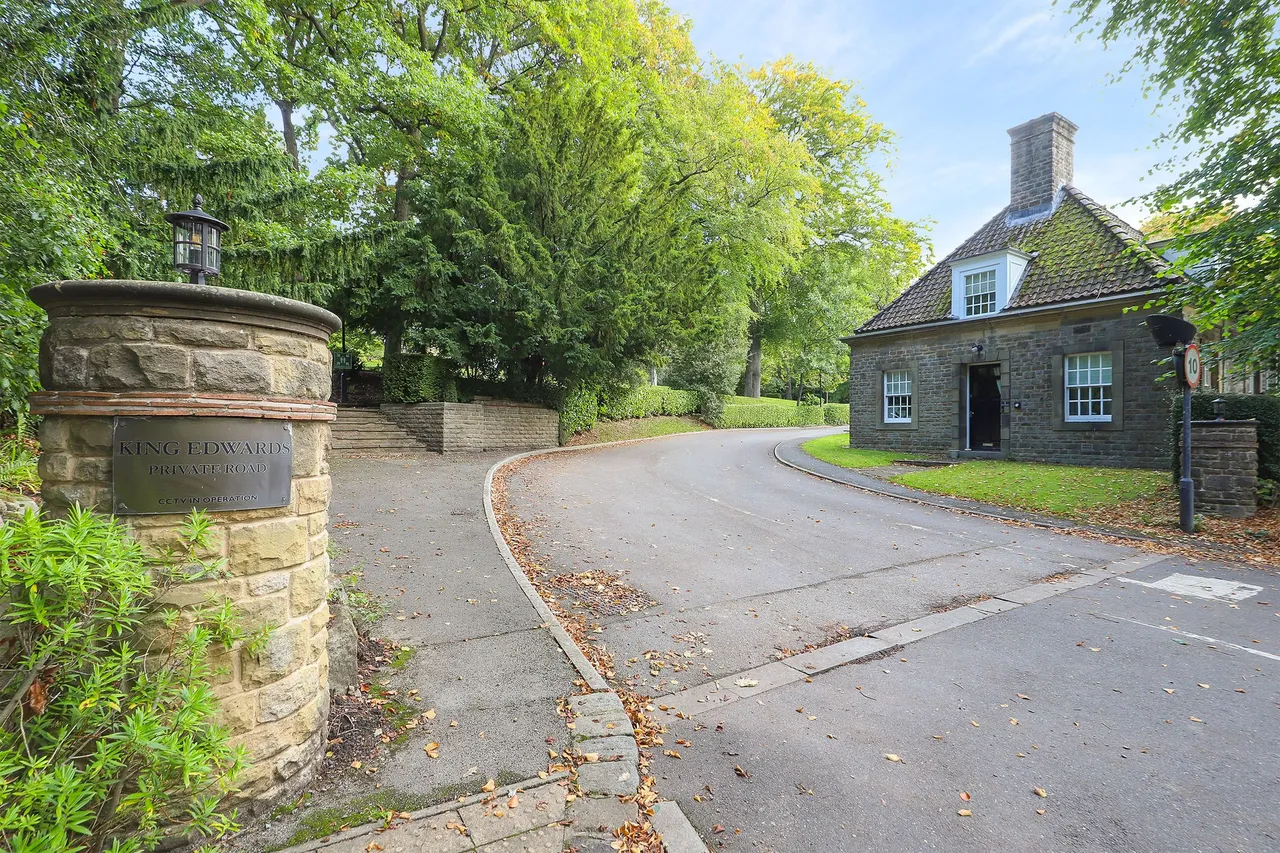 King Edwards, Rivelin, S6, photo 5
