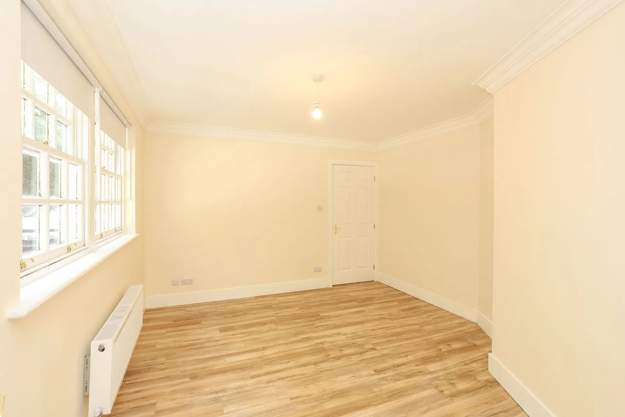 King Edwards, Rivelin, S6, photo 7