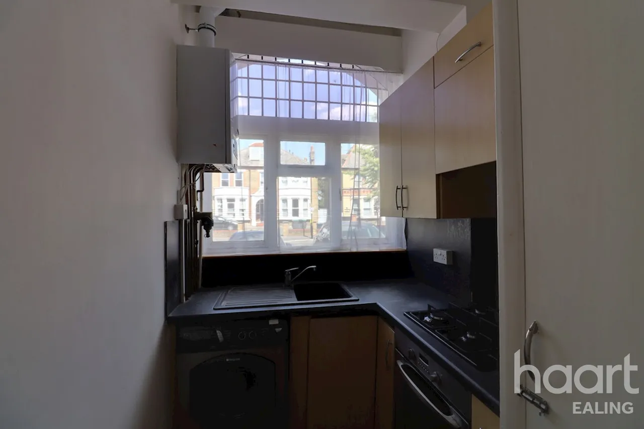 Freeland Road, Ealing Common, W5, photo 4