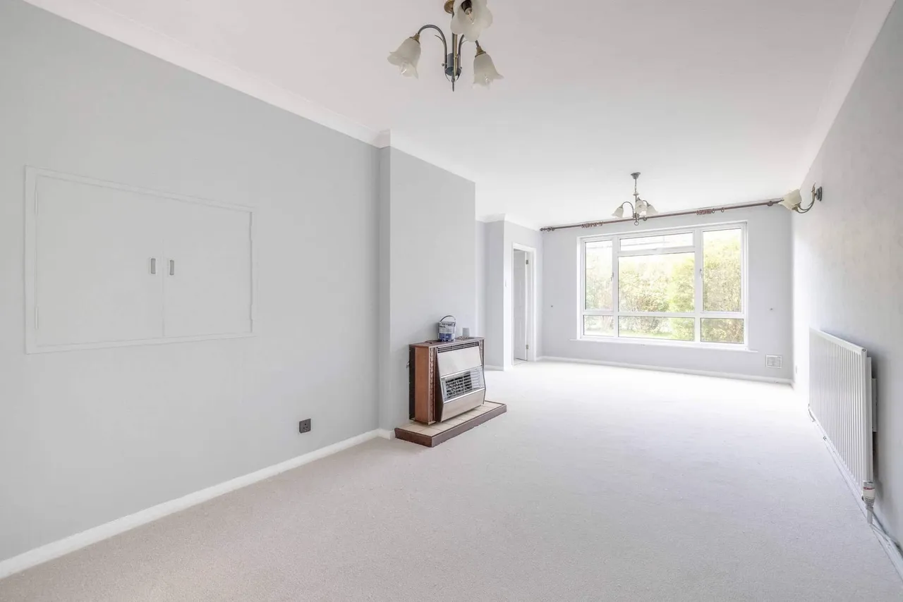 Priors Road, Windsor, Berkshire, SL4 4PD, photo 6
