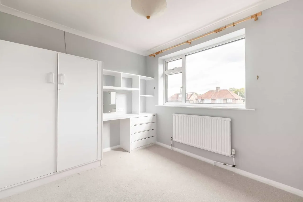 Priors Road, Windsor, Berkshire, SL4 4PD, photo 14