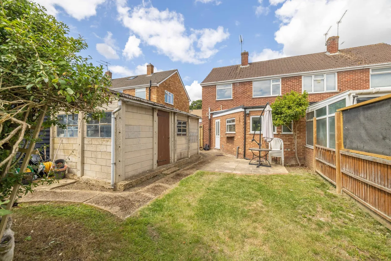 Priors Road, Windsor, Berkshire, SL4 4PD, photo 19