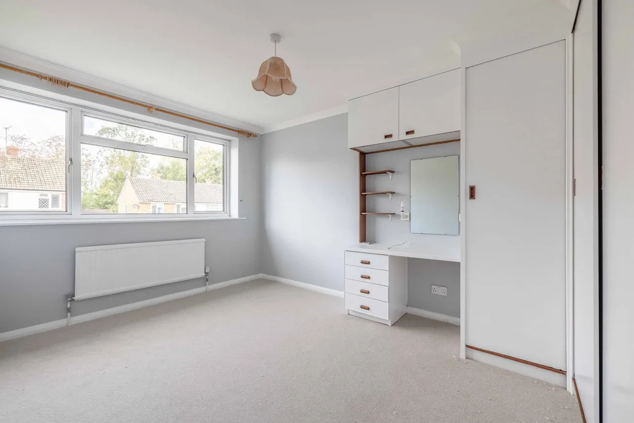 Priors Road, Windsor, Berkshire, SL4 4PD, photo 13