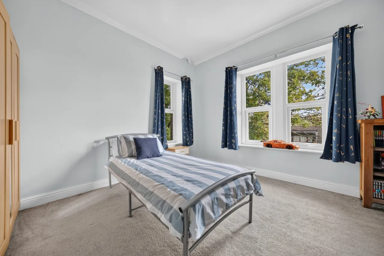 Hall Road, Bradford, BD2, photo 18
