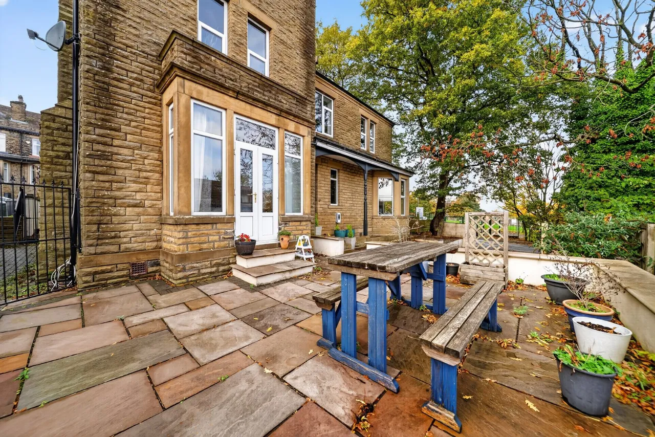 Hall Road, Bradford, BD2, photo 28