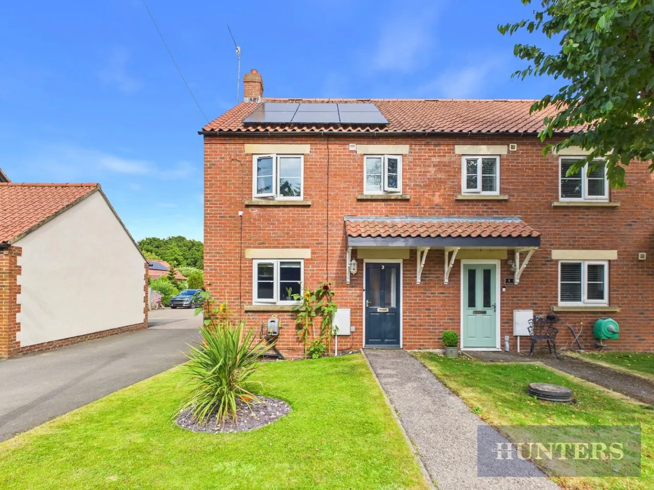 3 bed house for sale, Ash Court, Foxholes, YO25