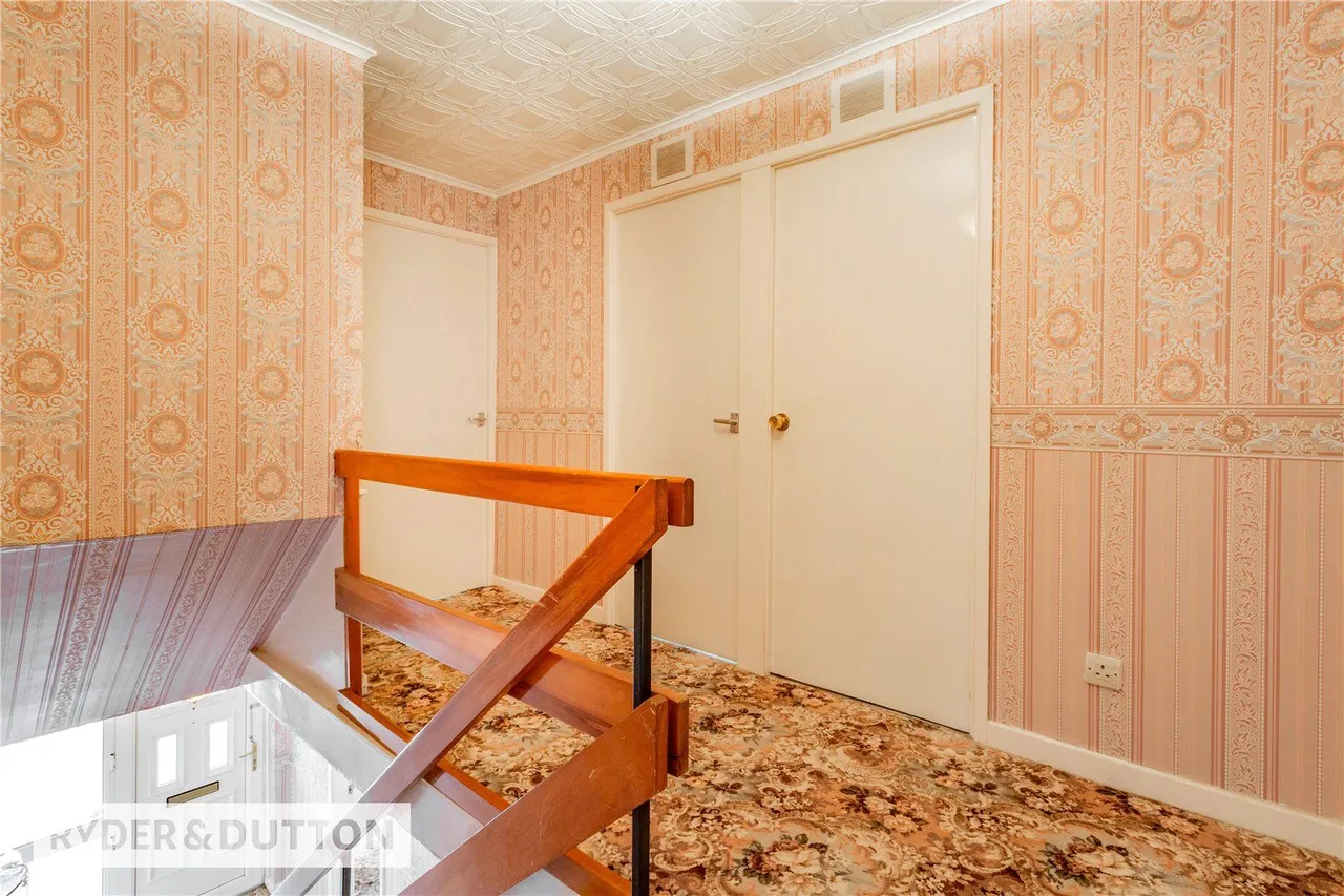 Lawnswood, Castleton, OL11, photo 13