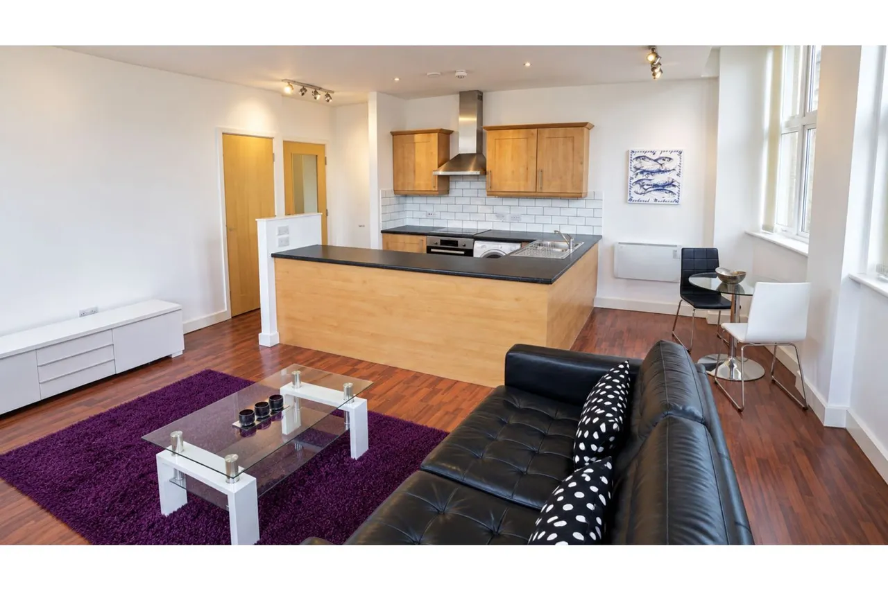 Scoresby Street, Bradford, BD1, photo 4