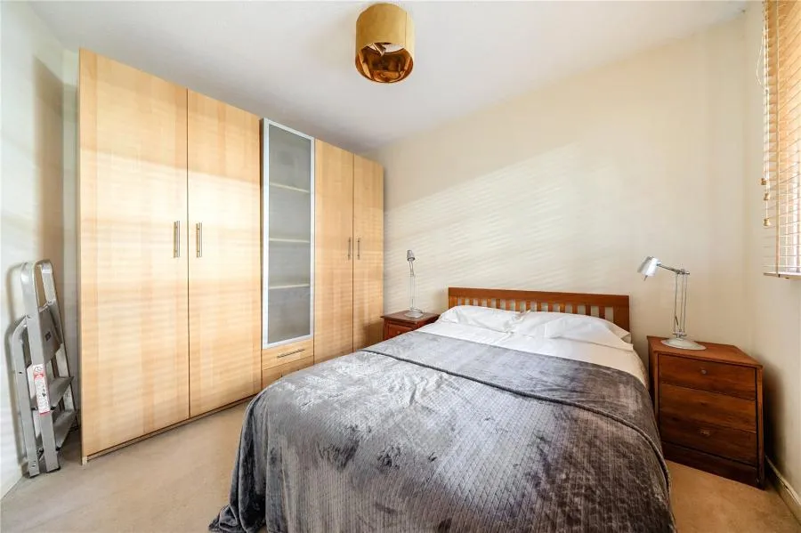 Vicarage Crescent, London, SW11, photo 10