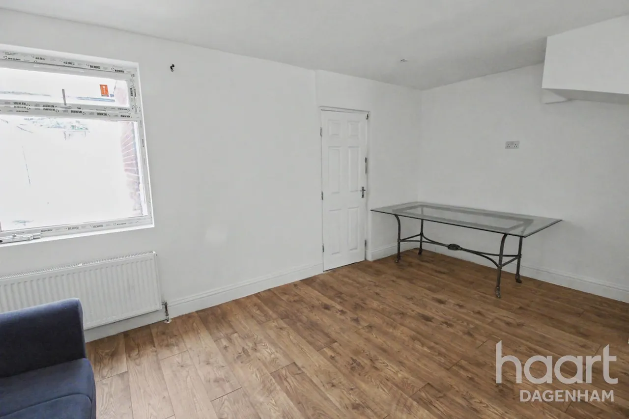 New Road, RM10, photo 6