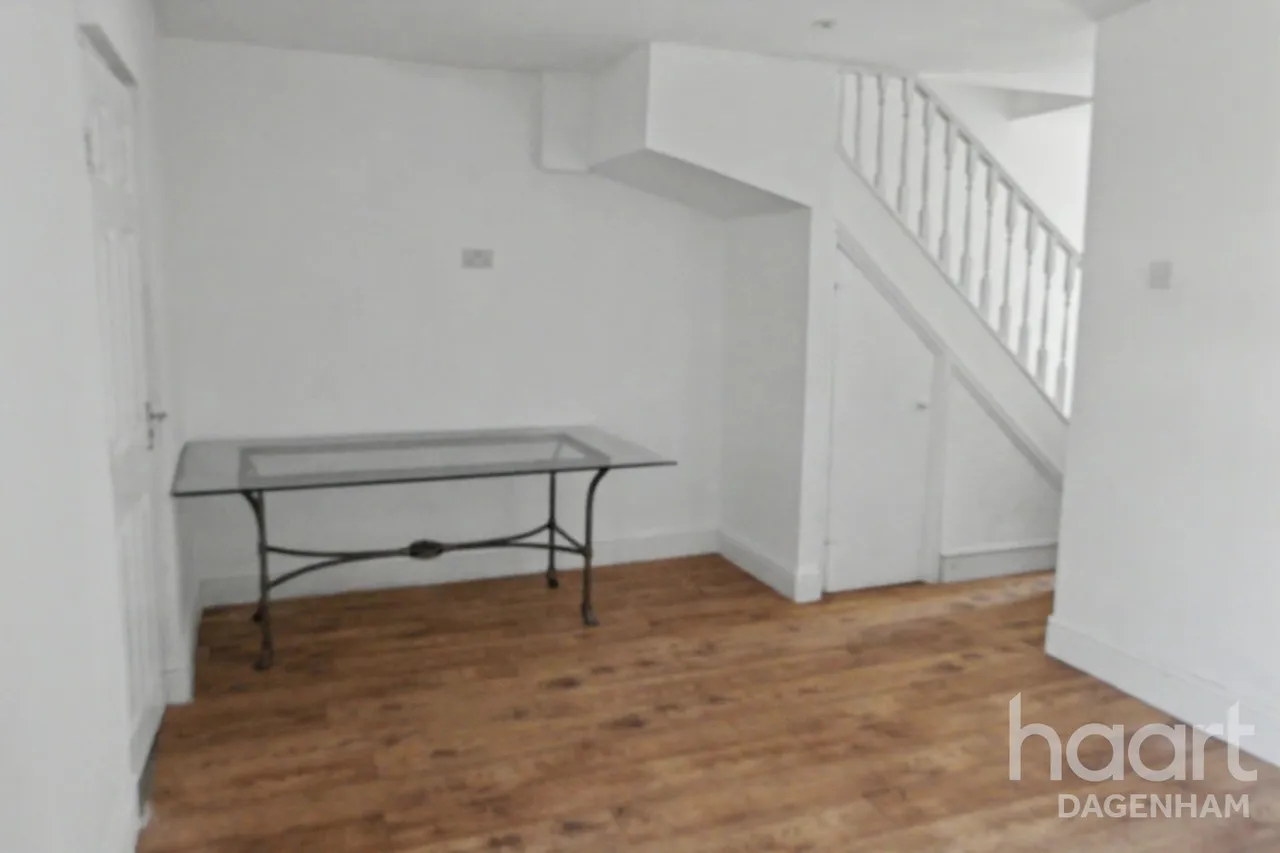 New Road, RM10, photo 4