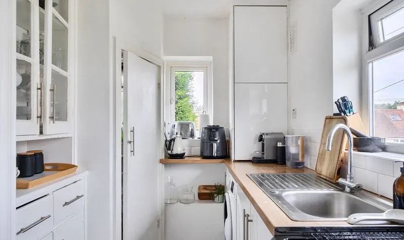 Manor Green Road, Epsom, KT19, photo 9