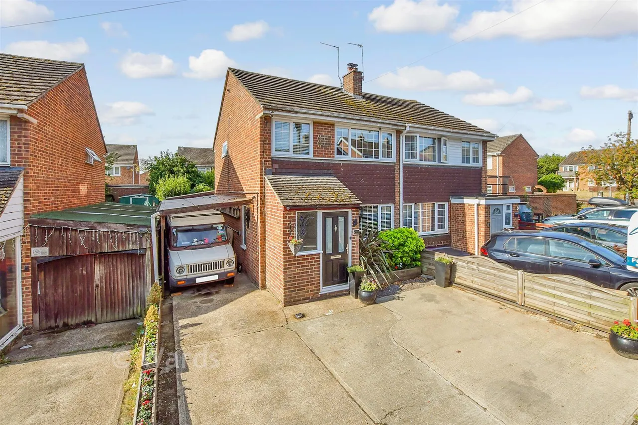 3 bed house for sale, Constitution Hill, Snodland, ME6