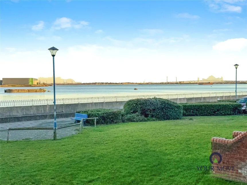 Chandlers Drive, Erith, DA8, photo 8