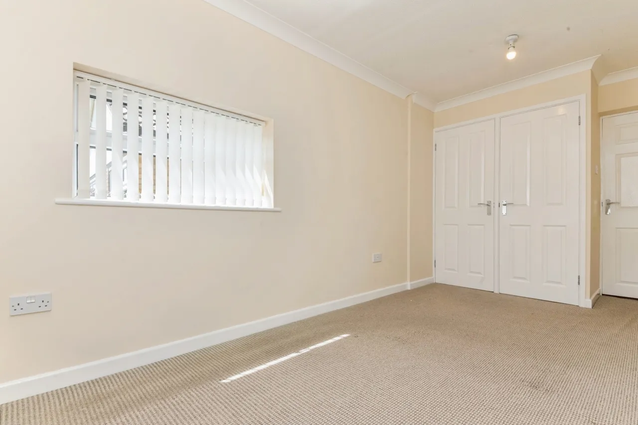 Chelmsford Road, Holland-on-Sea, Clacton-on-Sea, Essex, CO15, photo 14