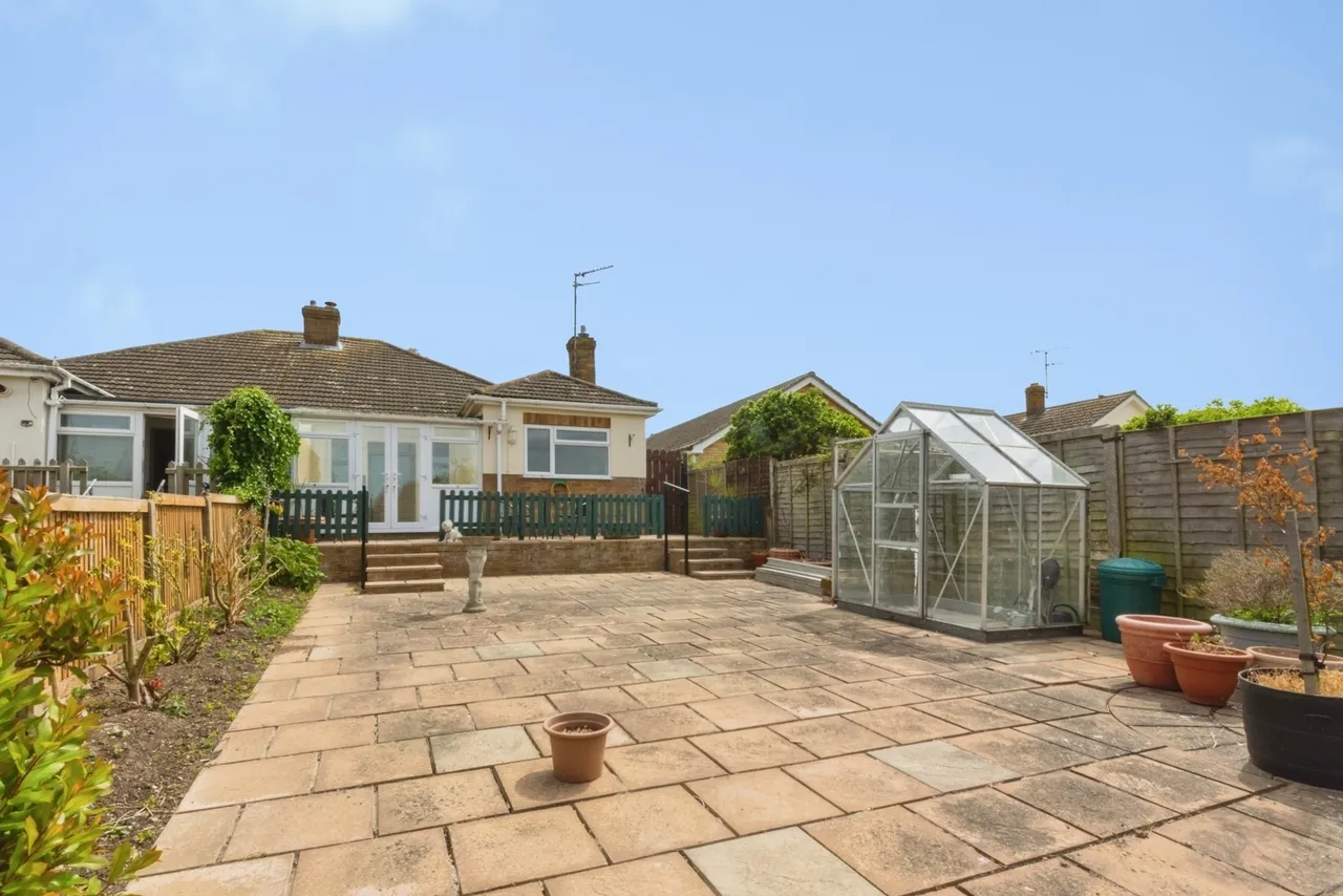 Chelmsford Road, Holland-on-Sea, Clacton-on-Sea, Essex, CO15, photo 9