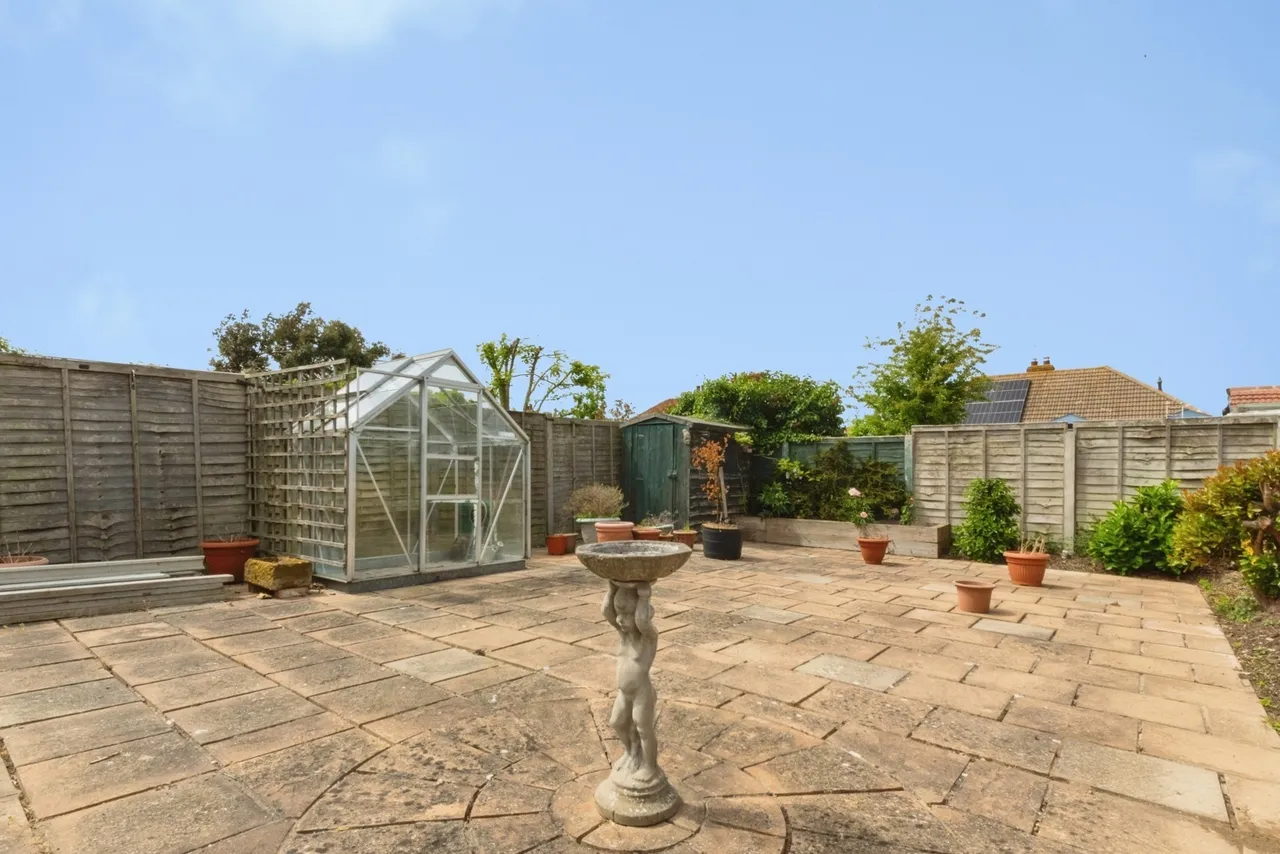Chelmsford Road, Holland-on-Sea, Clacton-on-Sea, Essex, CO15, photo 8