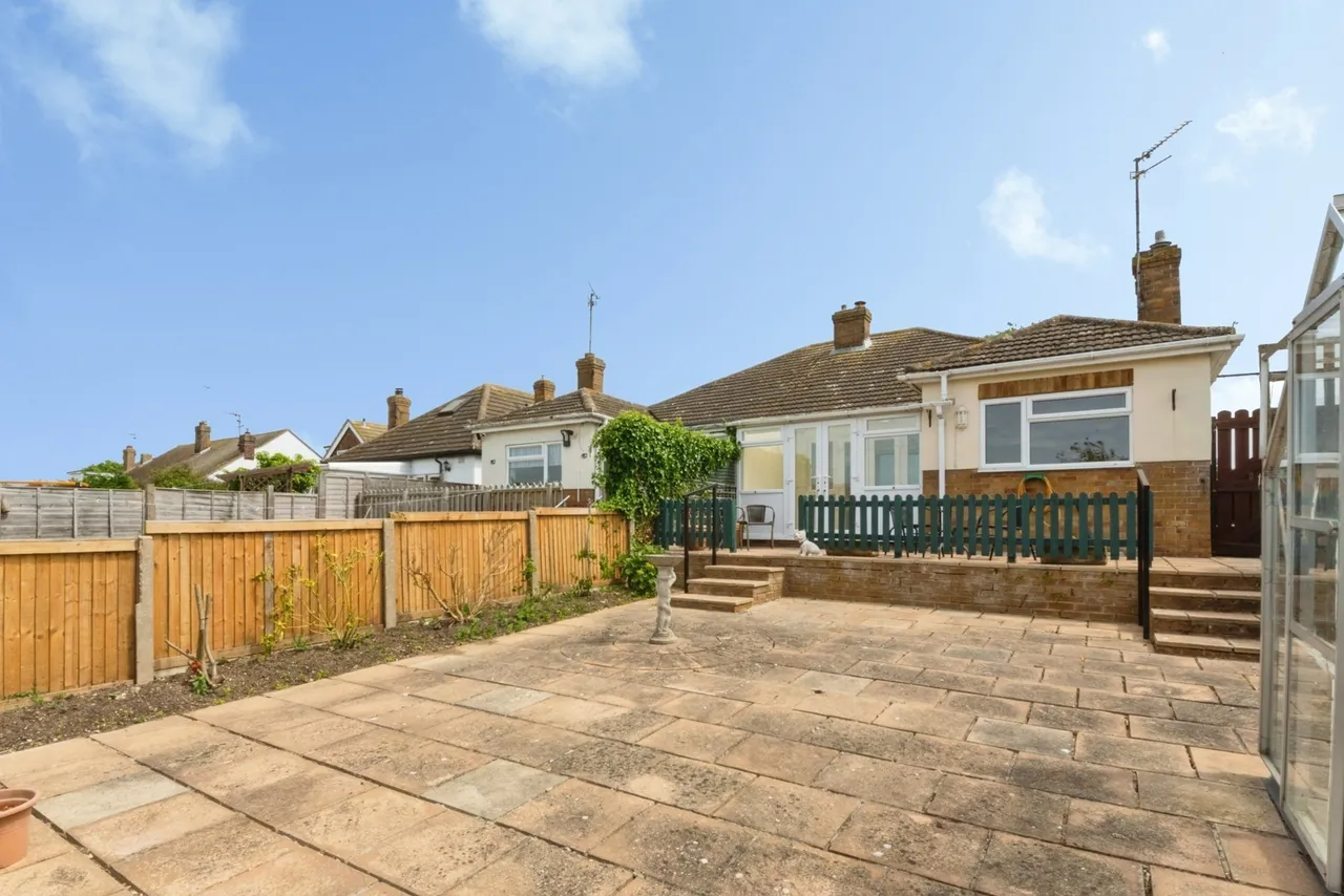 Chelmsford Road, Holland-on-Sea, Clacton-on-Sea, Essex, CO15, photo 7