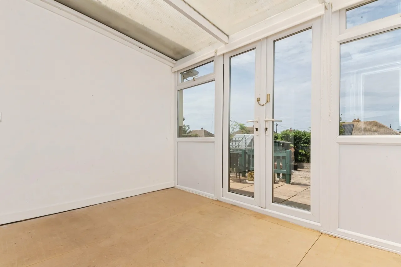Chelmsford Road, Holland-on-Sea, Clacton-on-Sea, Essex, CO15, photo 6