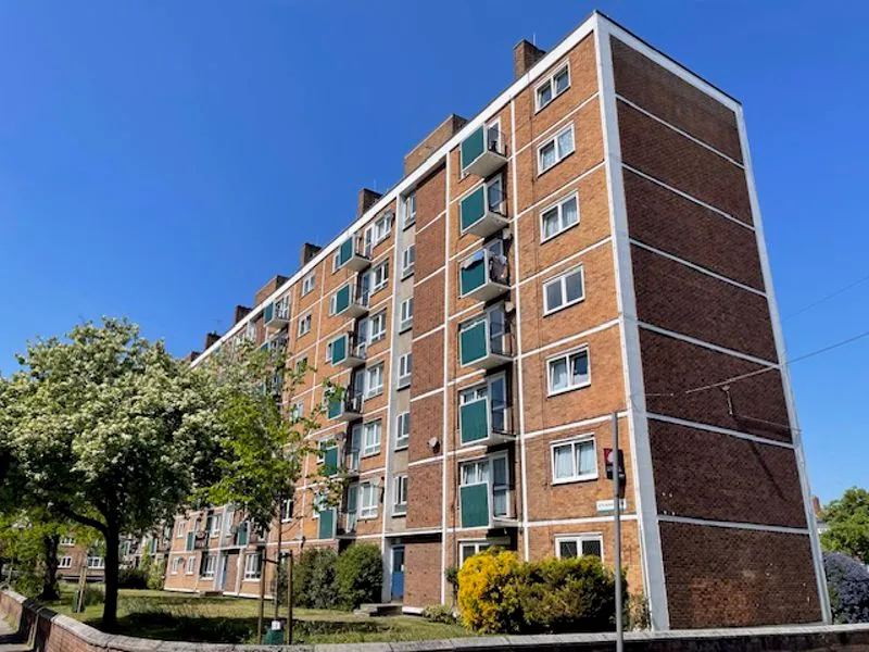 St. Saviours Estate, London SE1 3DL, photo 12