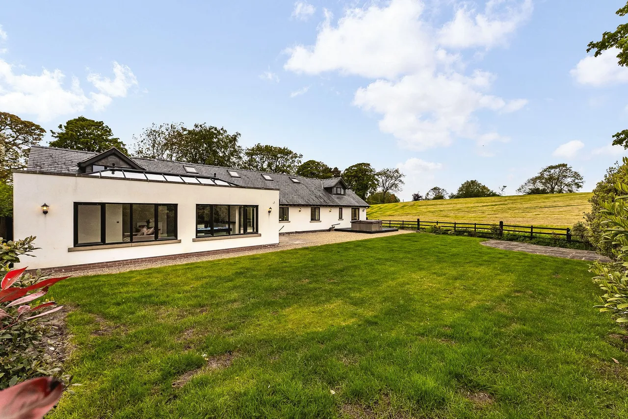 Henbury, Macclesfield, photo 60