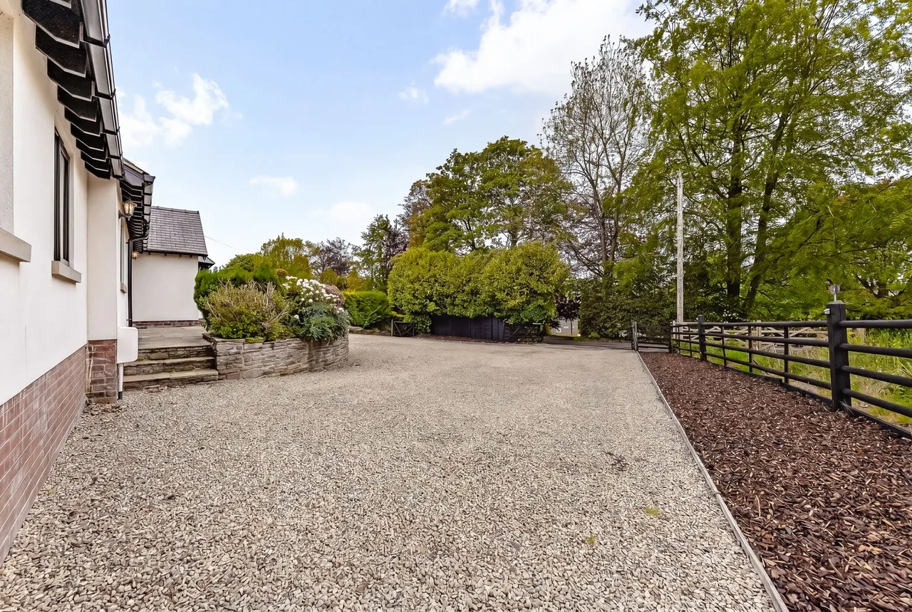 Henbury, Macclesfield, photo 57