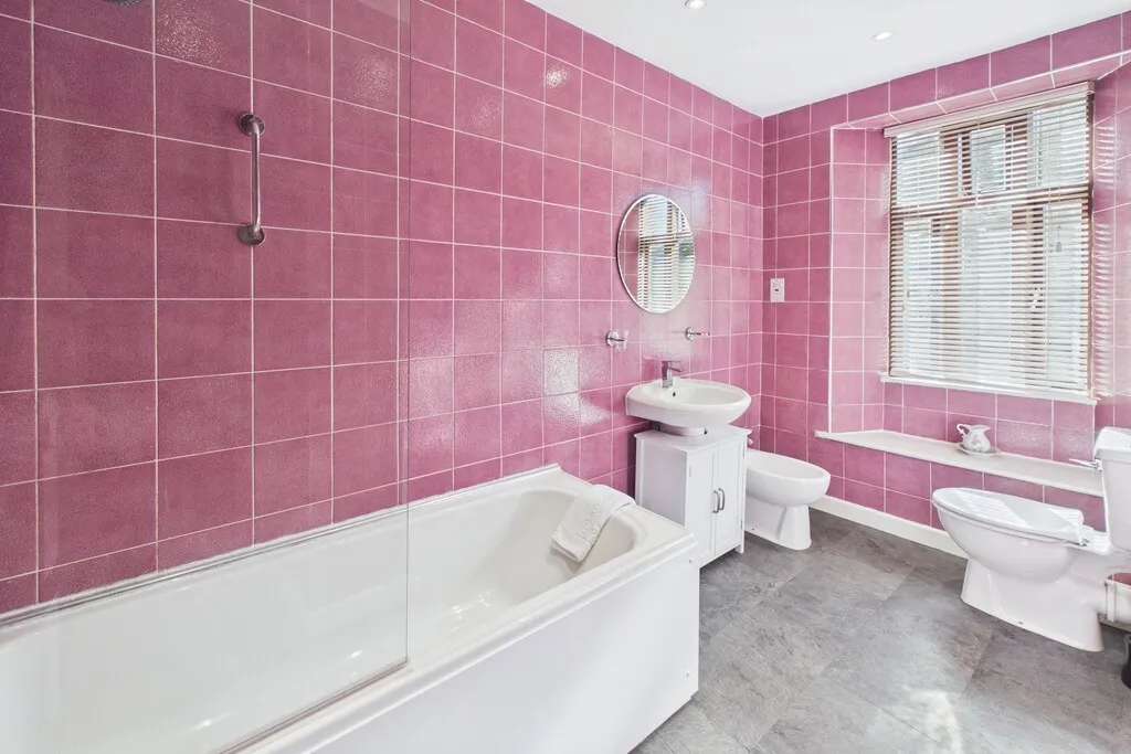 Bank Terrace, Bowness-on-Windermere, LA23, photo 9