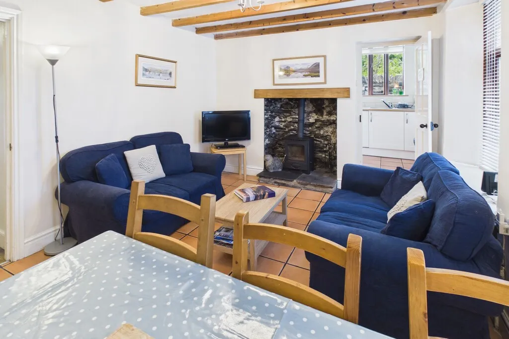Bank Terrace, Bowness-on-Windermere, LA23, photo 13