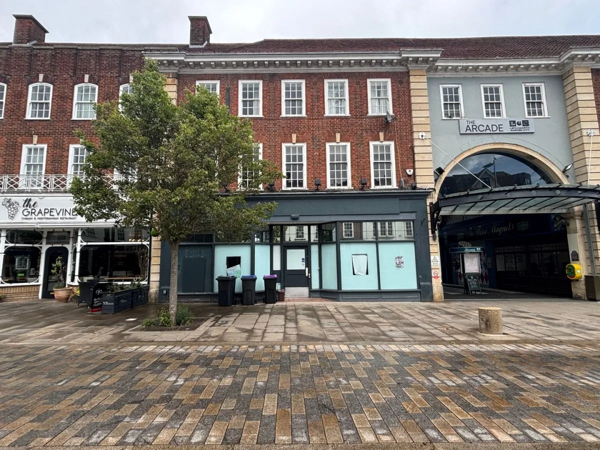 2 bed flat to rent, Leys Avenue, Letchworth Garden City, SG6