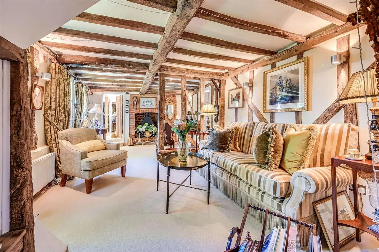 Padhams Green, Mountnessing, Brentwood, Essex, CM13 1UL, photo 8