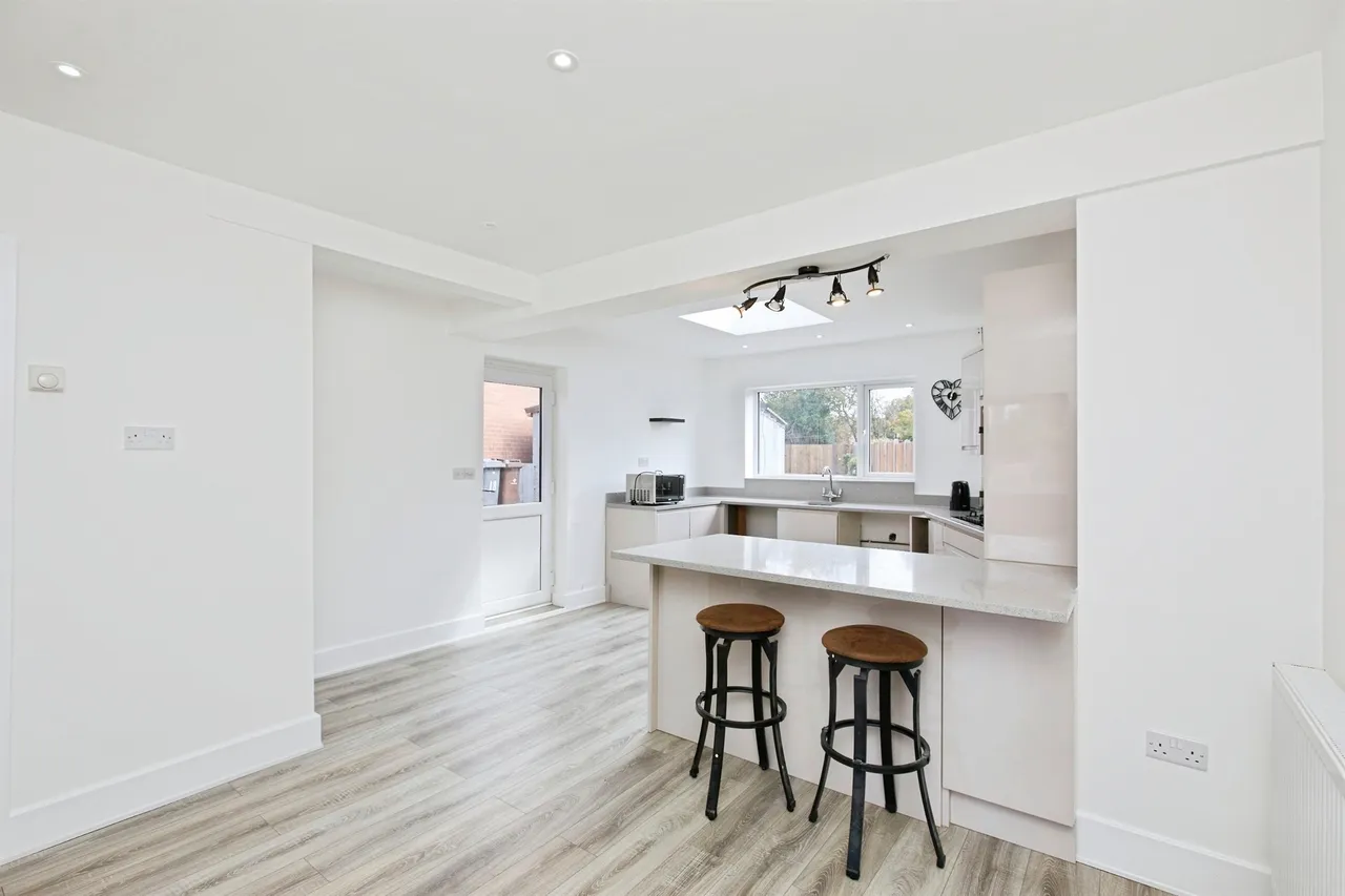 Vincent Avenue, Spondon, DE21, photo 6