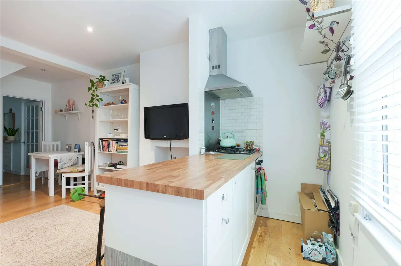 Church Road, Teddington, TW11, photo 8