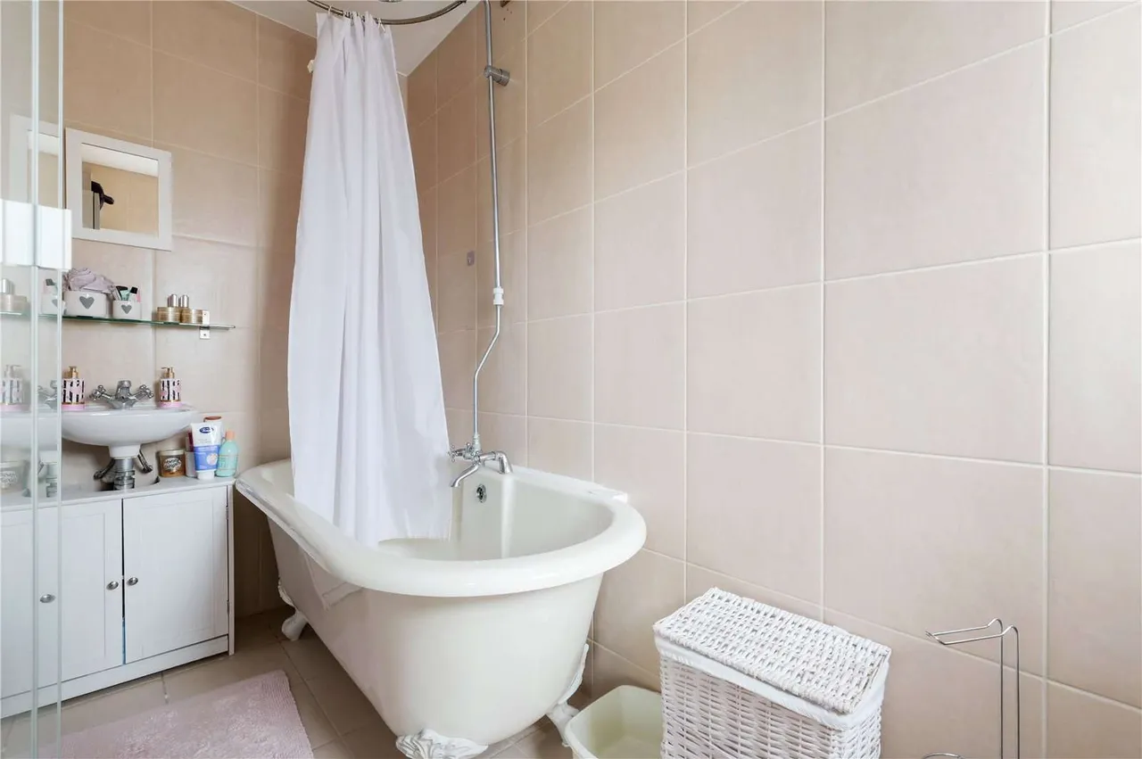 Church Road, Teddington, TW11, photo 6