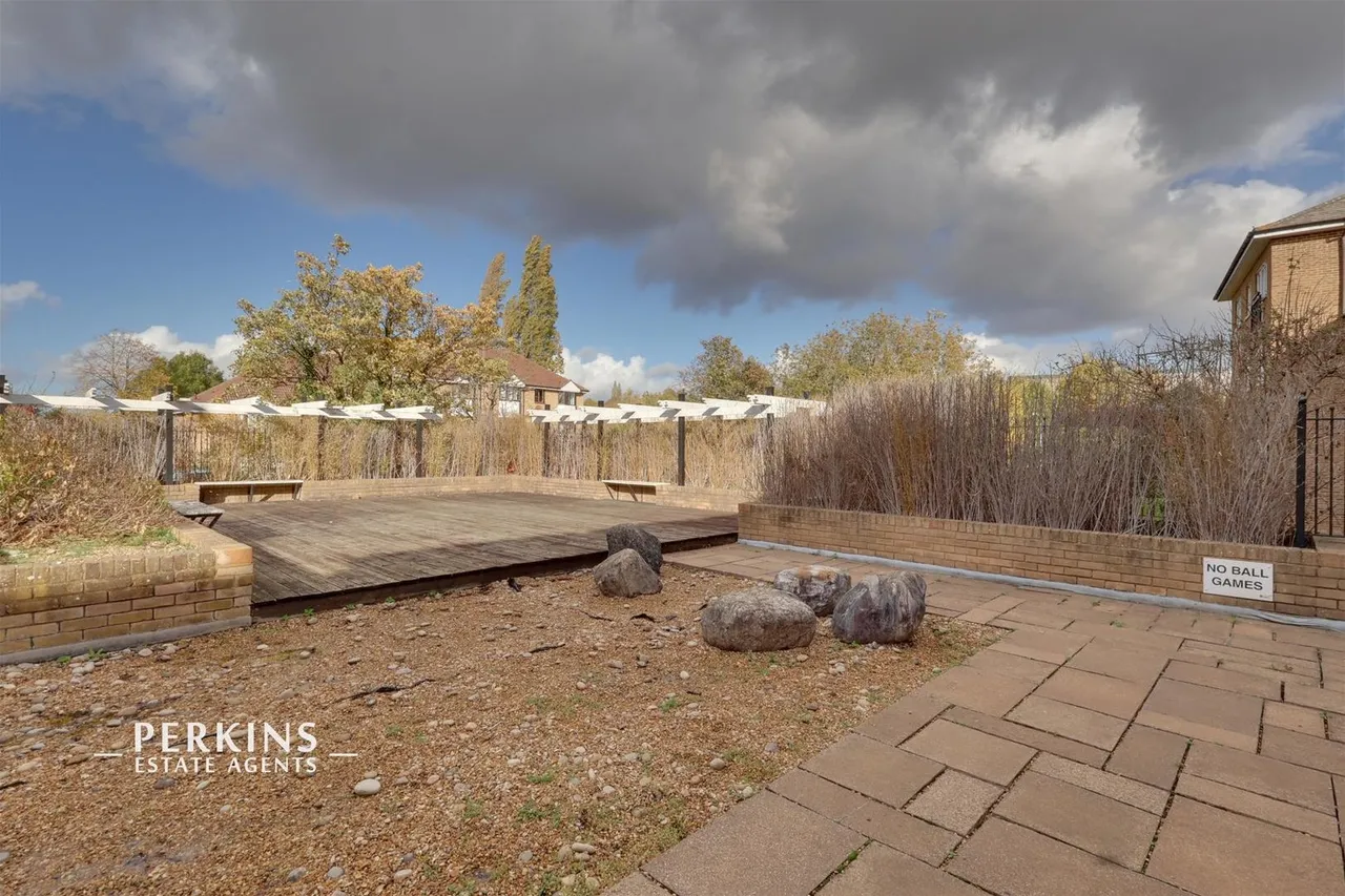 Forty Avenue, Wembley, HA9, photo 8